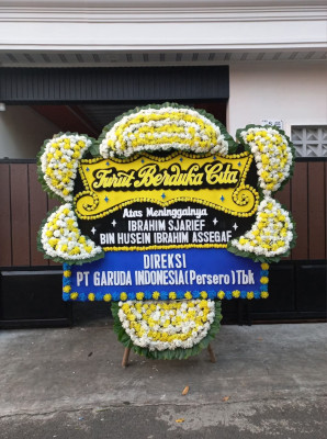 Papan Bunga Duka di Purba